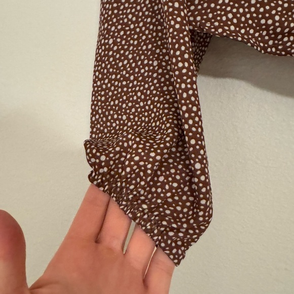 Abercrombie & Fitch Mauve Polka Dot Sweetheart Neckline Long Sleeve Blouse - Picture 2 of 7